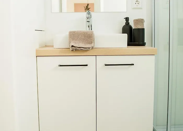 Dom wakacyjny Tiny Om *